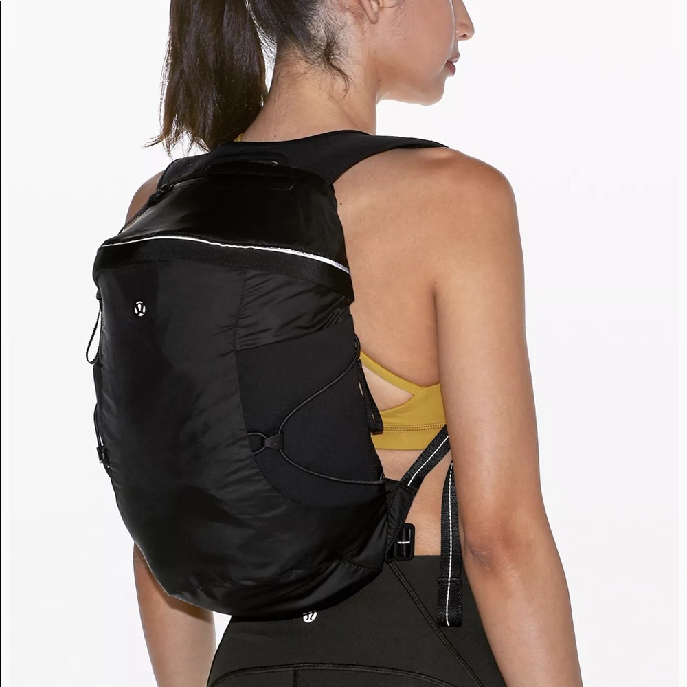 Lulu excellent condition fitness backpack